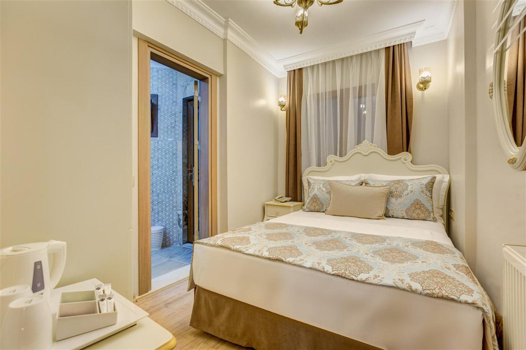 فندق Cunda Oezerbey Konagi (Adults Only) Ayvalı المظهر الخارجي الصورة