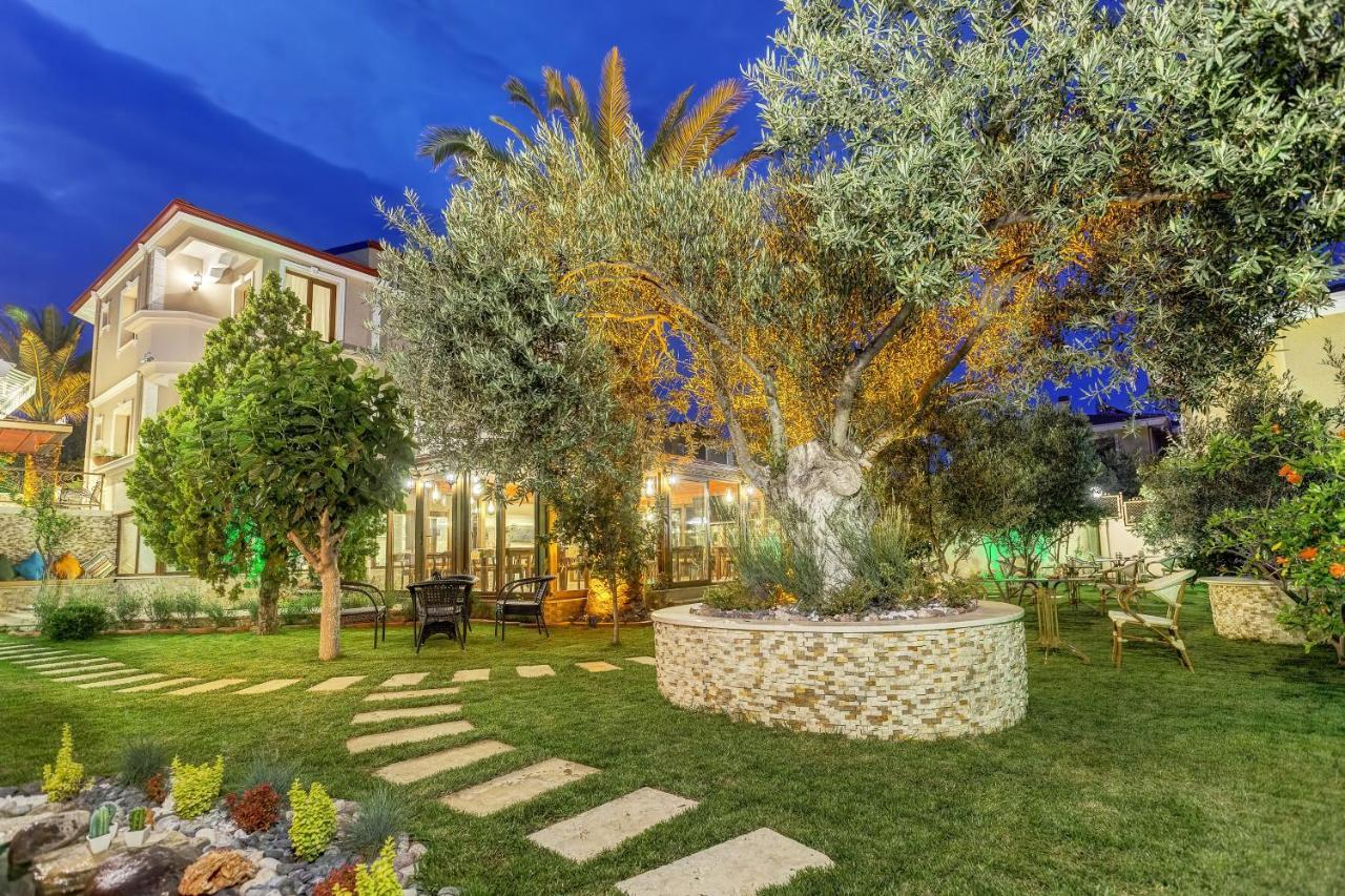 فندق Cunda Oezerbey Konagi (Adults Only) Ayvalı المظهر الخارجي الصورة