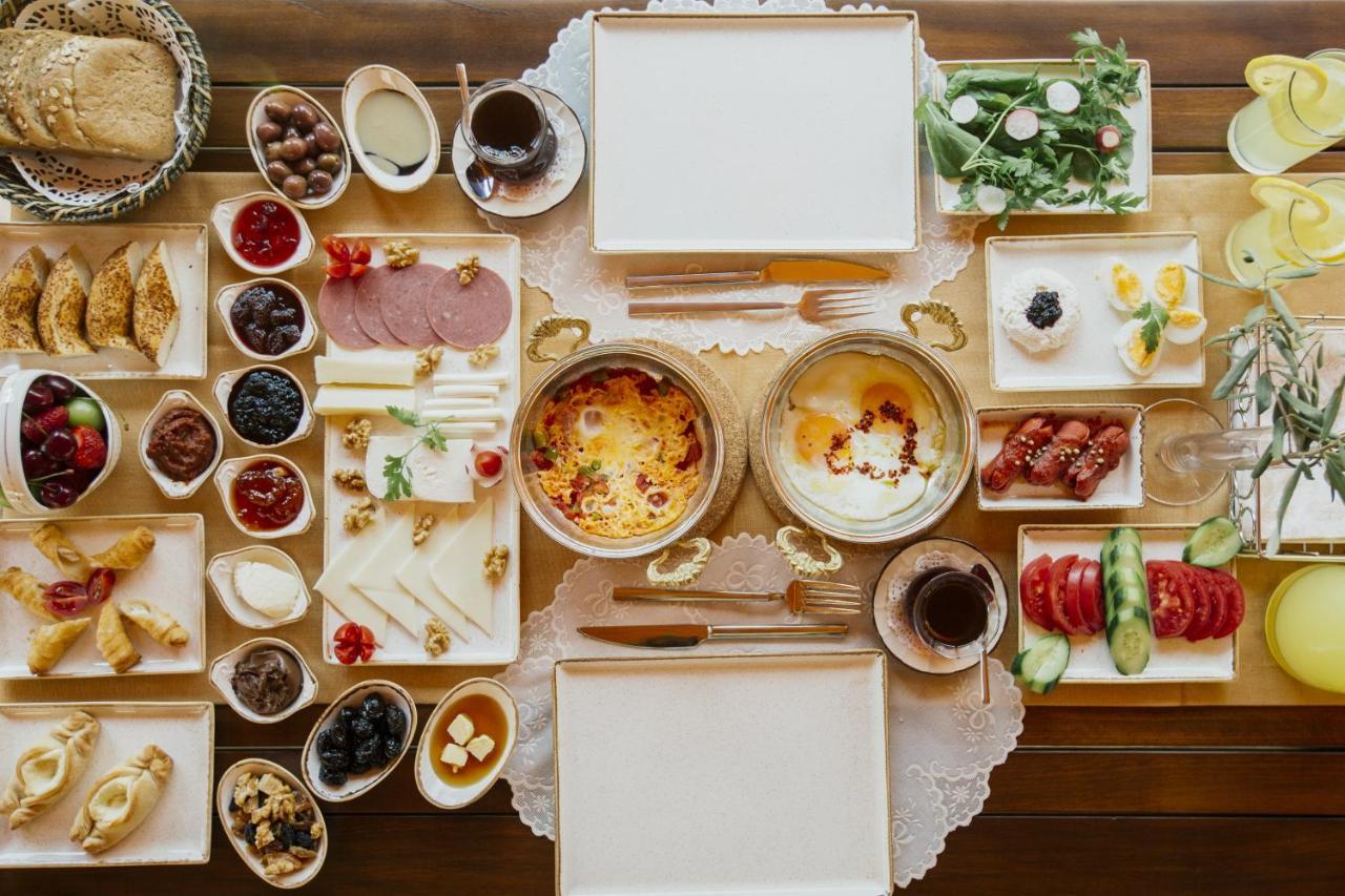 فندق Cunda Oezerbey Konagi (Adults Only) Ayvalı المظهر الخارجي الصورة
