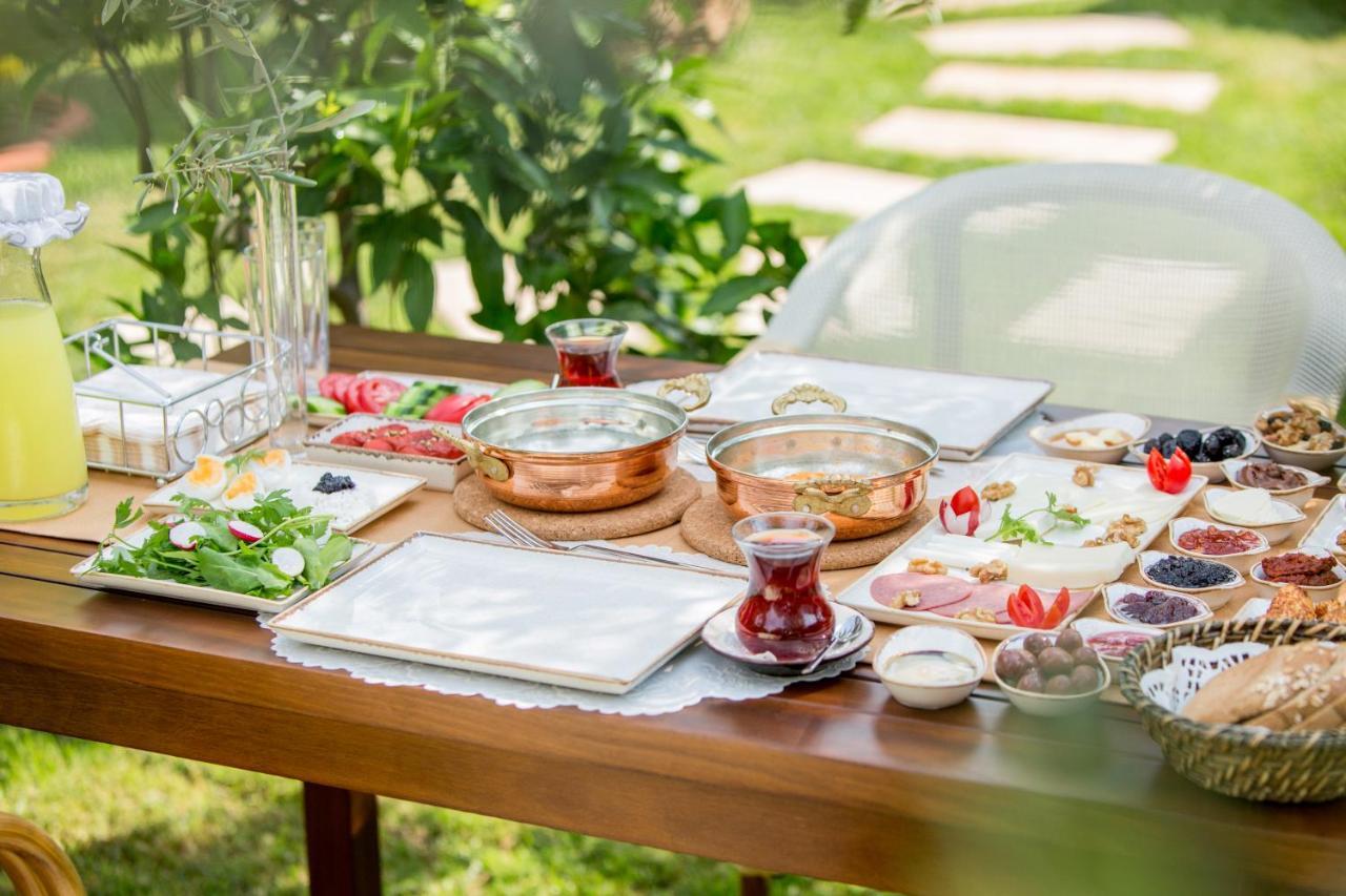 فندق Cunda Oezerbey Konagi (Adults Only) Ayvalı المظهر الخارجي الصورة